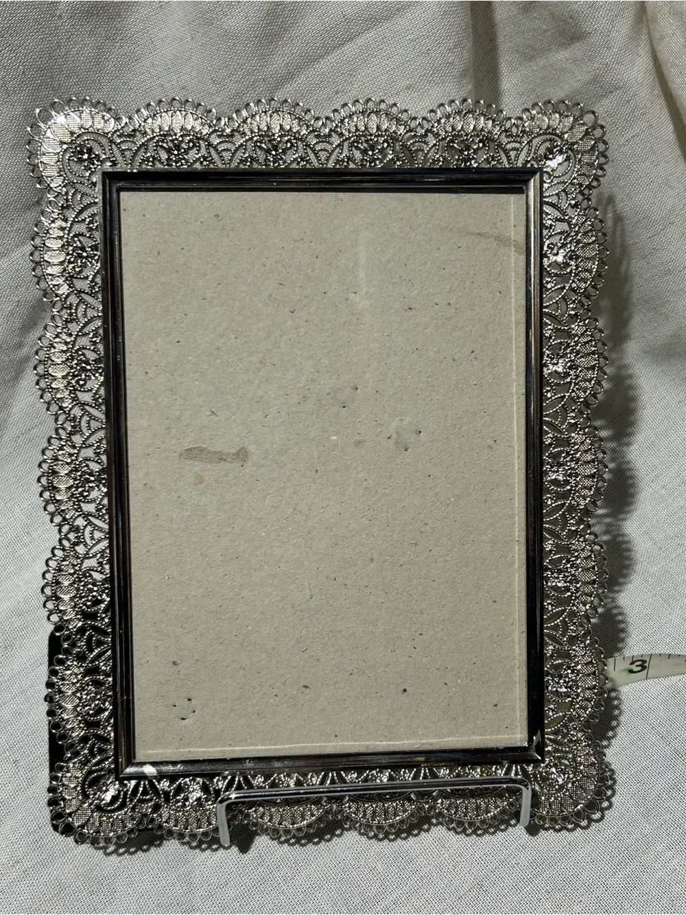 Cynthia Rowley New York silver-tone metal filigree lace picture frame